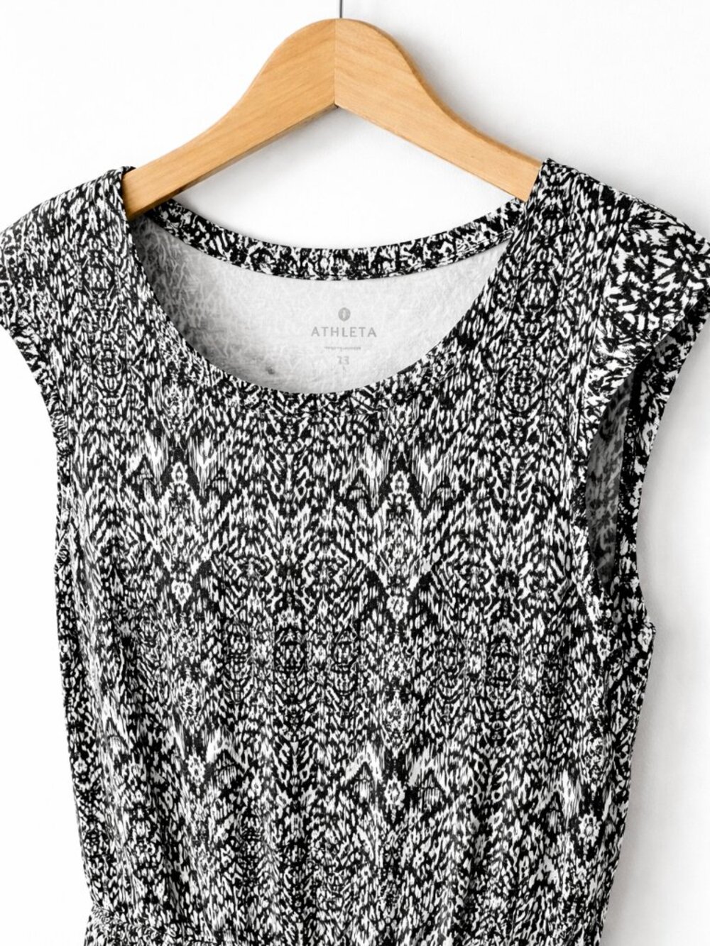 Athleta Redondo Dress With Tribal Ikat Print | Black / White | Size XS - Picture 4 of 6
